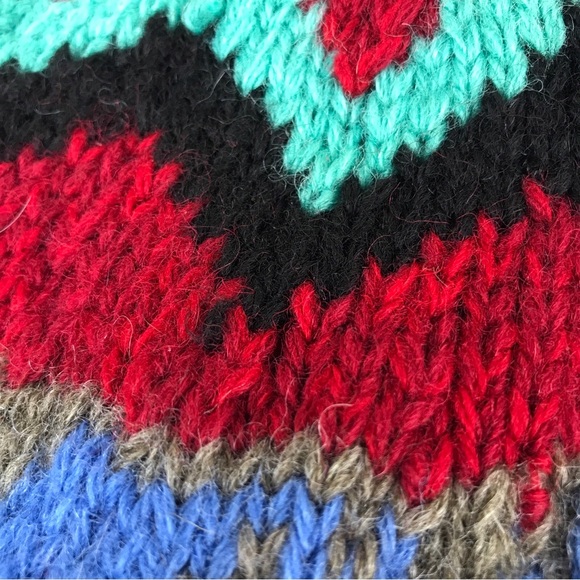 SOLD:  BANANA REPUBLIC Safari & Travel 100% Wool Chunky Geo Print Sweater Sz S - Picture 13 of 16